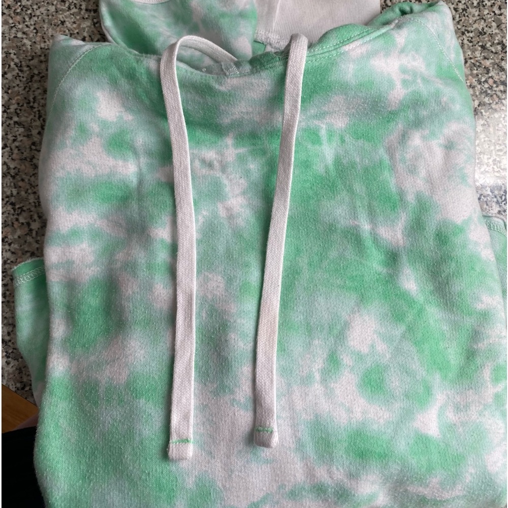 Aeropostale Hooded Sweatshirt - Size: XXL